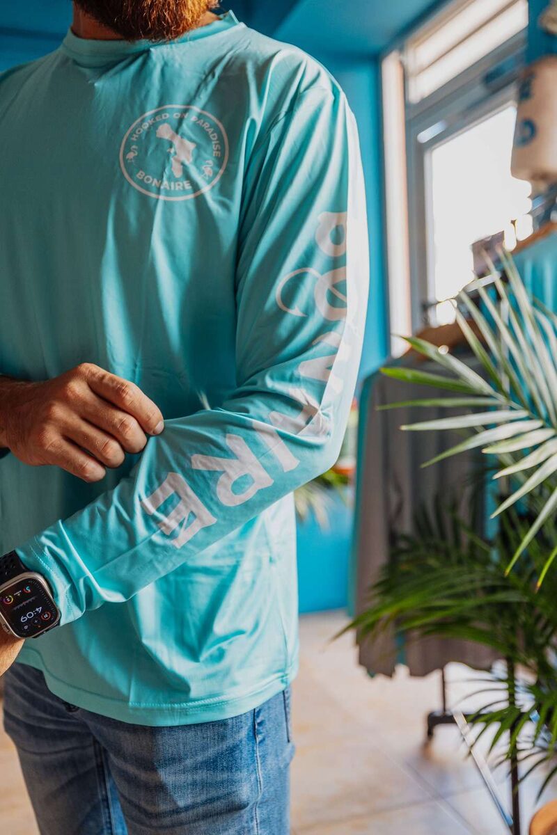 Mako Tours shirt with a sea-turtle graphic